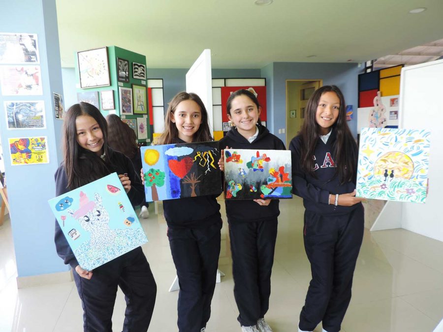 Exposición de Artes Visuales  “MAESTRA VIDA”  Lo que más amamos del CAS  XXV Aniversario