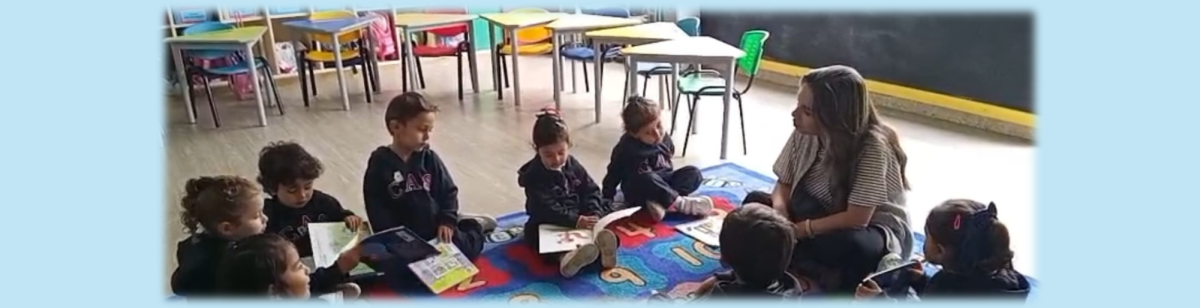 PEQUEÑOS LECTORES QUE CRECEN ENTRE HISTORIAS